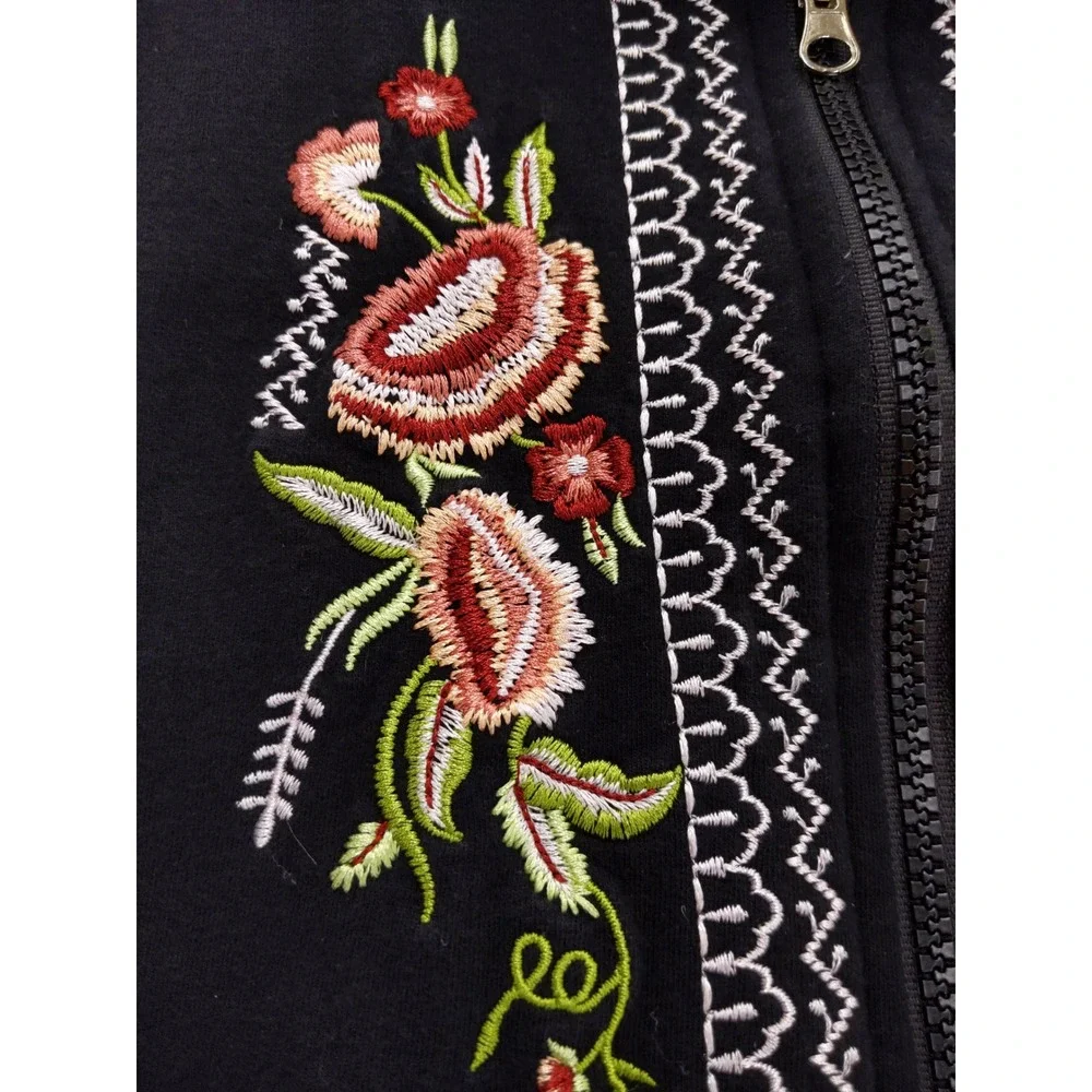 Collections etc‎ Black Embroidered Floral Full Zip Mock Neck Jacket Sz M